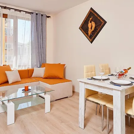 Art In Поморие