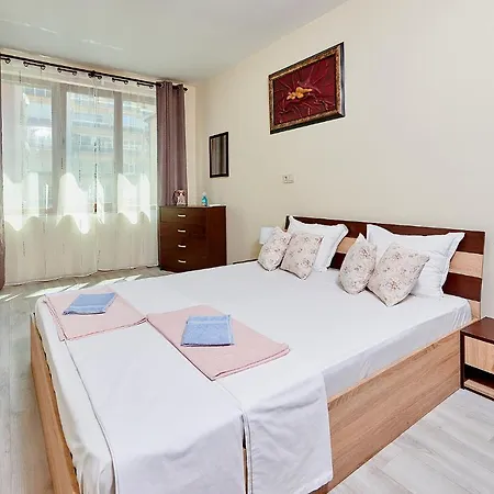 Apartment Art In Pomorie