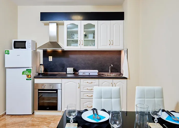 Апартамент Art In Поморие