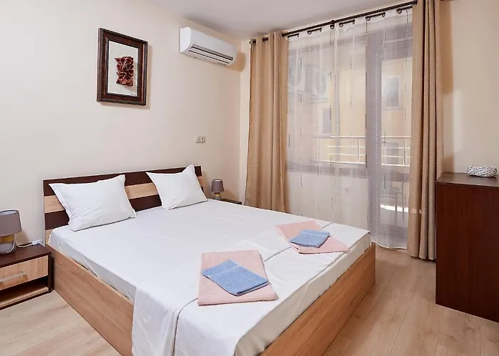 Art In Поморие