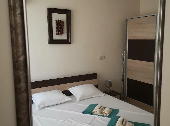 Art In * Поморие